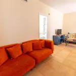 Cozy Apartment Near The Sea With Wifi And Pool