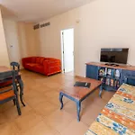 Cozy Apartment Near The Sea With Wifi And Pool