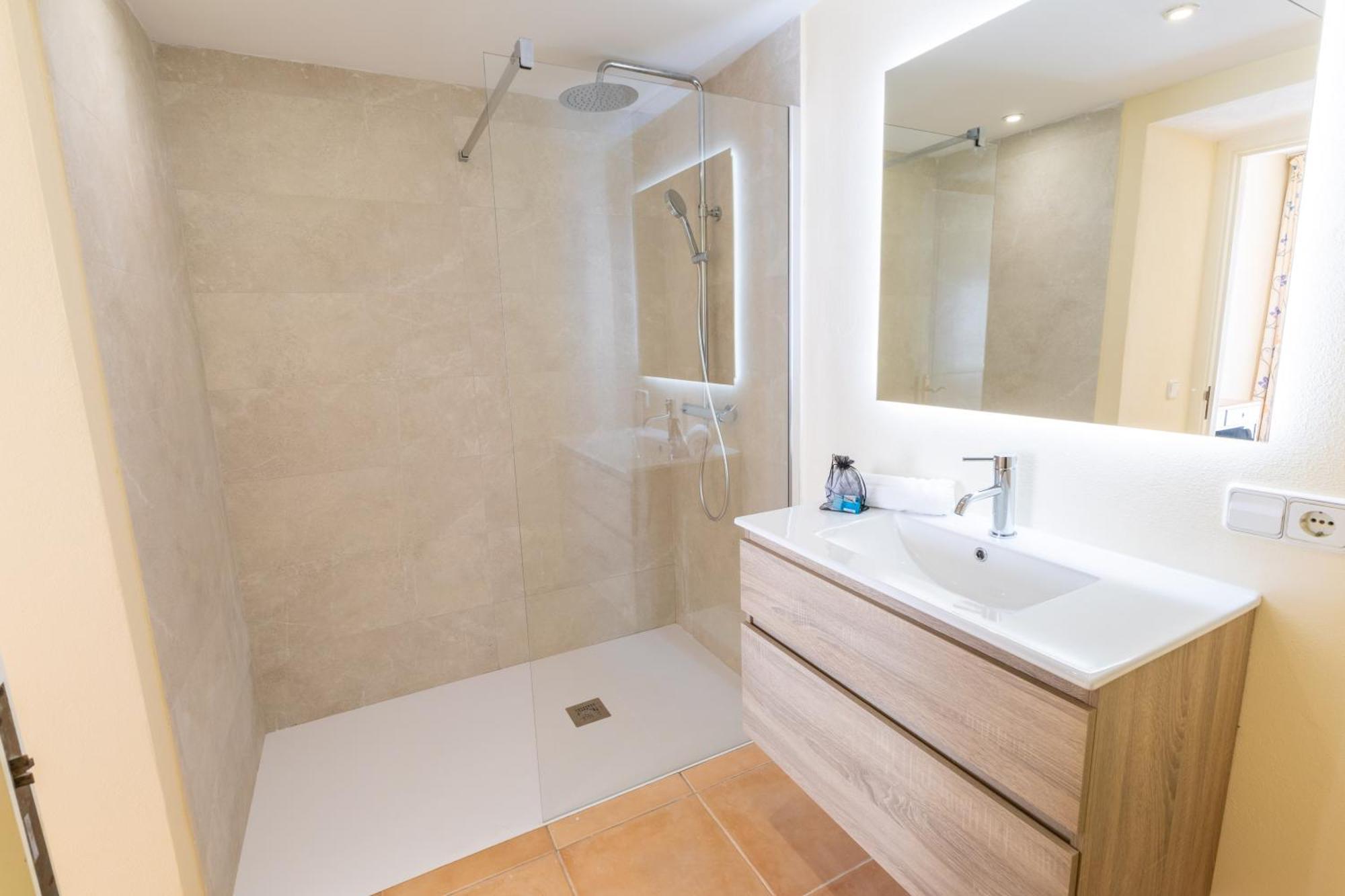 Cozy Near The Sea With Wifi And Pool Appartement