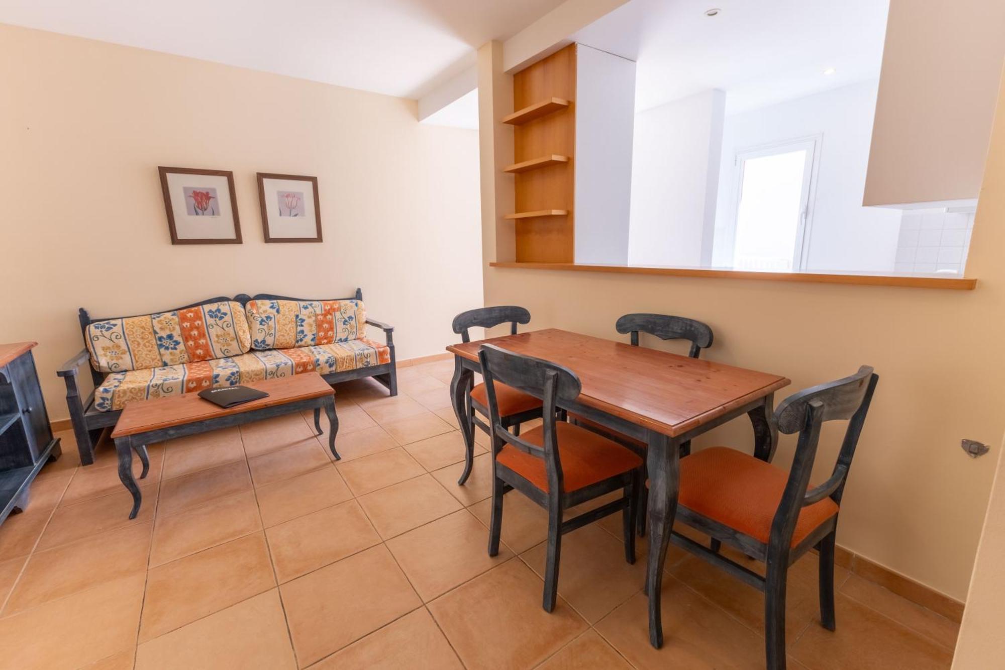 Apartamento Cozy Near The Sea With Wifi And Pool